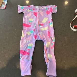 Bonds Wondersuit ice cream print short sleeve zippy size 1/12-18 months